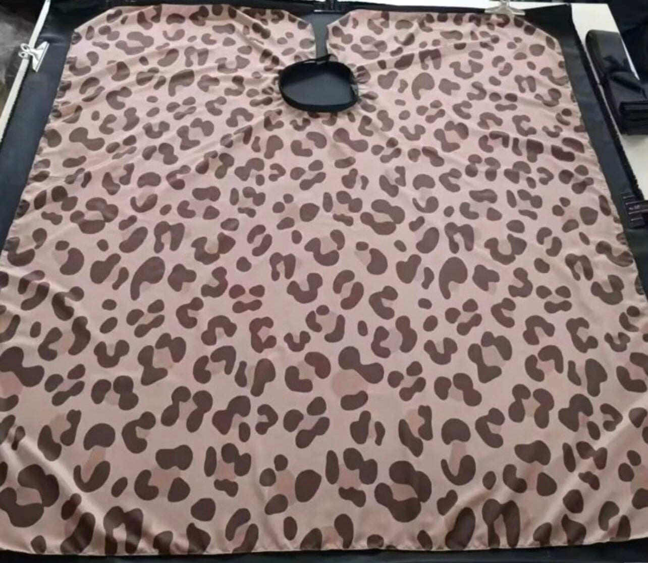 Leopard Cutting Cape